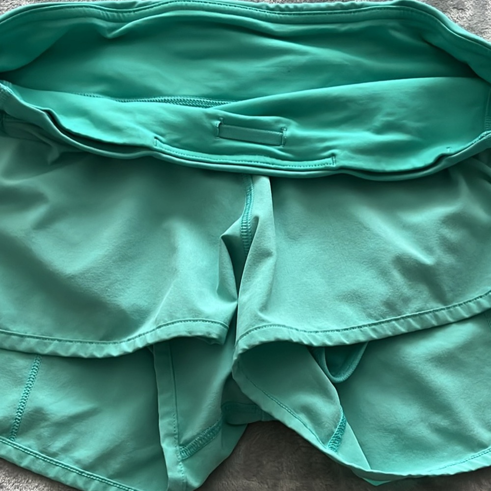 Lululemon Teal Speed Up Shorts Sz 4